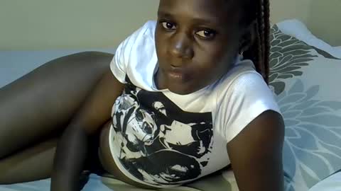 pretty_daniella online show from March 10, 3:52 pm