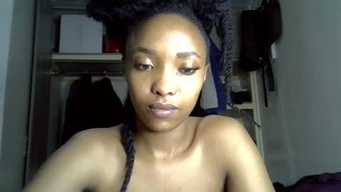 Snapshot of pretty_jazmine chatting on September 14, 6:28 pm Jaz online show from September 14, 6:28 pm