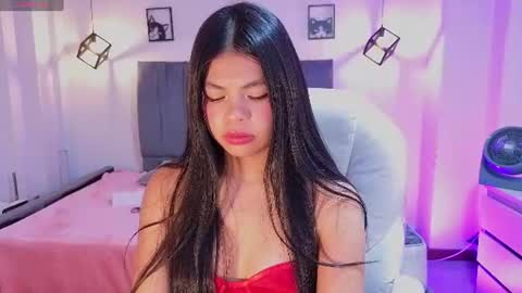 pretty online show from July 22, 3:40 am