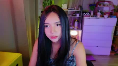 Kim online show from July 24, 6:06 pm