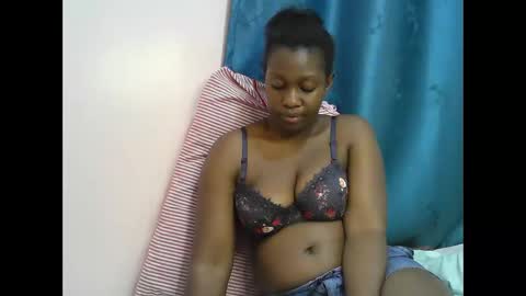 pretty_kylah online show from October 2, 10:48 pm