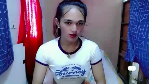 pretty_lady_kitty online show from May 3, 12:36 am