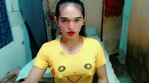 pretty_lady_kitty online show from May 16, 2:49 pm