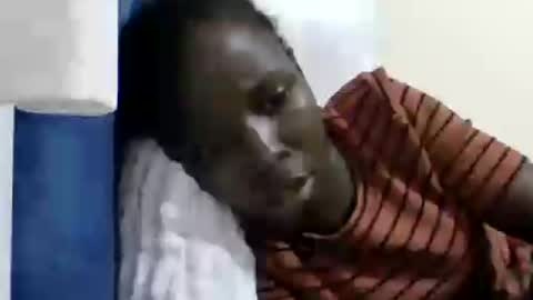pretty_petite_ebony online show from July 19, 9:17 pm