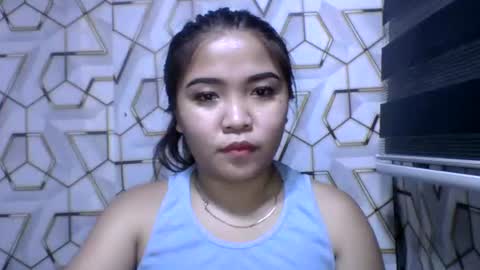 pretty_pharsa online show from June 29, 1:44 pm