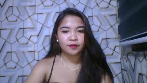 pretty_pharsa online show from July 11, 7:36 pm