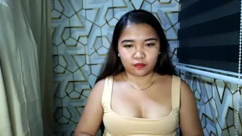 pretty_pharsa online show from August 4, 1:50 pm