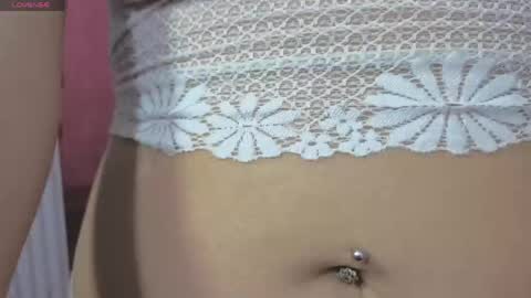 pretty_tay online show from May 11, 11:45 am