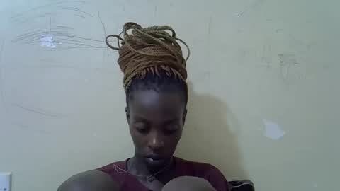 Vee online show from March 16, 4:44 pm