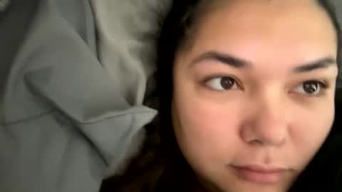 prettylatinamomma01 online show from November 28, 3:59 pm