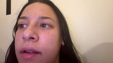 prettylilcherry online show from July 21, 3:07 am