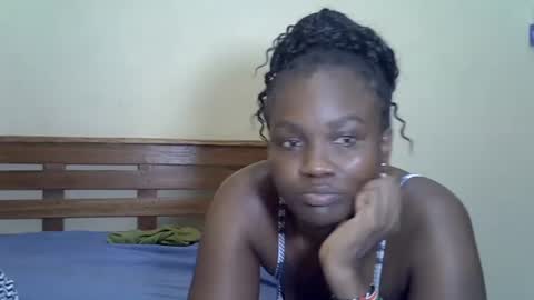 LILIAN online show from July 17, 5:49 pm