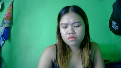 prettymae756493 online show from July 14, 2:33 pm