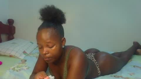 Melly online show from July 3, 11:05 am
