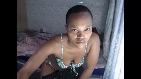 prettynyash online show from May 24, 12:59 pm