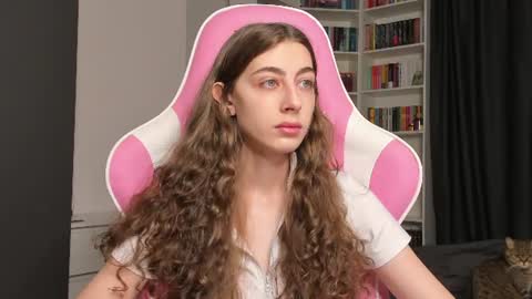 Sophie  next stream will be at Monday  i will wait you guys  online show from June 15, 7:08 am