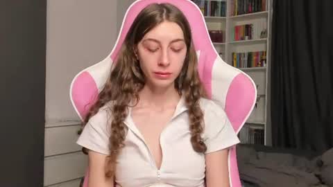 Sophie  next stream will be at Monday  i will wait you guys  online show from July 18, 7:33 am
