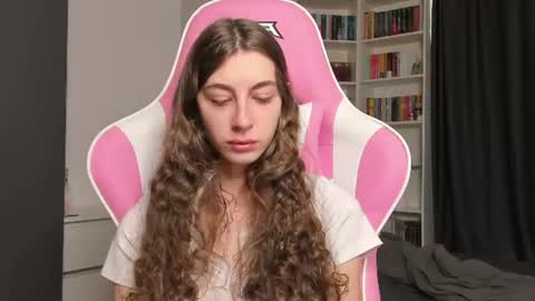 Sophie  next stream will be at Monday  i will wait you guys  online show from June 20, 7:34 am