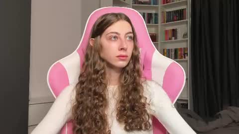 Sophie  next stream will be at Monday  i will wait you guys  online show from July 17, 7:24 am