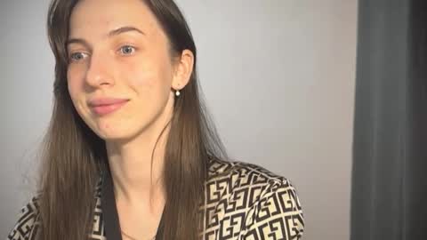 prettyyy_angel online show from September 30, 5:29 pm