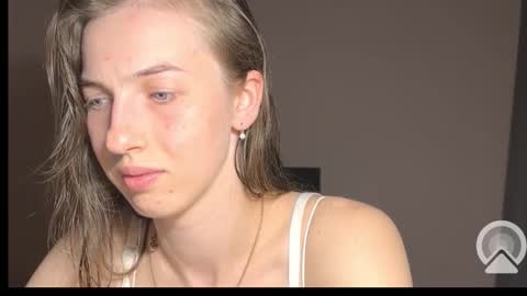 prettyyy_angel online show from September 24, 6:29 pm