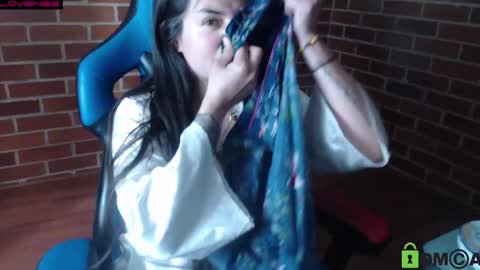 Leia online show from November 2, 6:55 pm