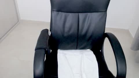 valery dollx online show from September 27, 3:03 am