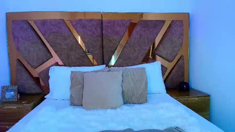  Princess Deimos  online show from March 13, 2:40 pm