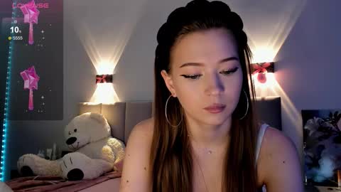 Princess Diana online show from September 27, 8:05 pm