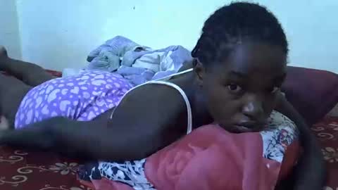 princess_scovia online show from May 2, 5:22 am
