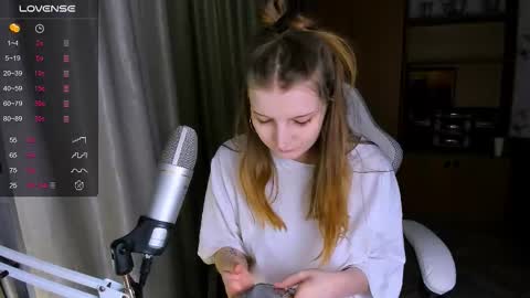 princessaalicc online show from November 30, 12:42 pm