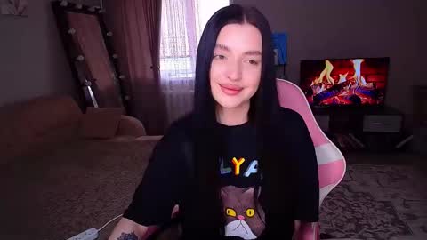 princessamira1 online show from June 6, 8:42 am