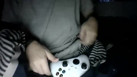 Holly love online show from November 21, 9:22 am