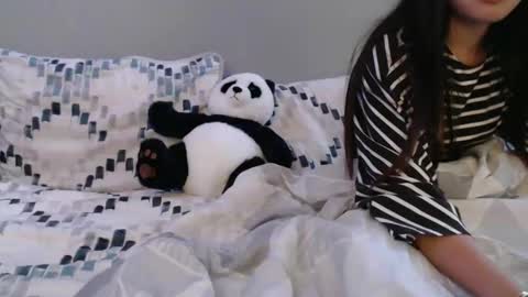 princessleenhu online show from April 21, 1:53 am