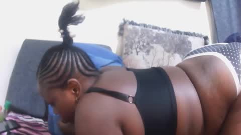Snapshot of proccy_cute chatting on February 27, 2:32 am Princess online show from February 27, 2:32 am
