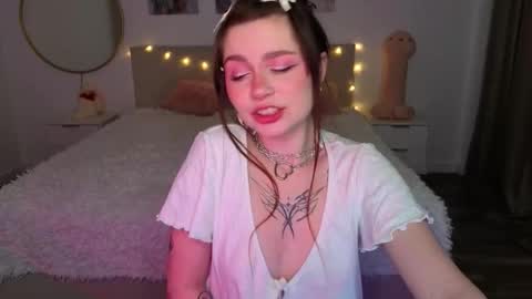 Lissy online show from March 20, 6:02 pm