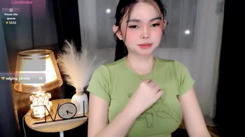 prtty abby03 on ig follow me love online show from November 29, 4:11 pm