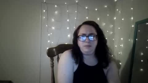 Drowning Puddles online show from February 3, 3:37 am