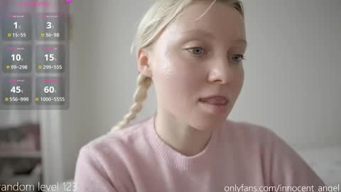 Snapshot of pureangeldolores chatting on February 27, 11:31 am i dont do shows for free. watching here silently and waiting for me to start showing you something for free is useless online show from February 27, 11:31 am