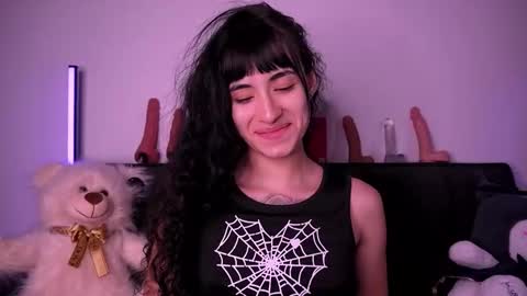 Alynn online show from March 13, 3:30 am