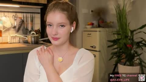 Aileen online show from September 25, 7:55 pm