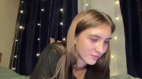 pussygirl007 online show from January 4, 11:11 am