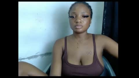 pussyxwetx online show from April 29, 10:48 pm