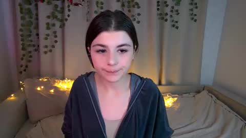 Ava online show from September 19, 6:51 pm