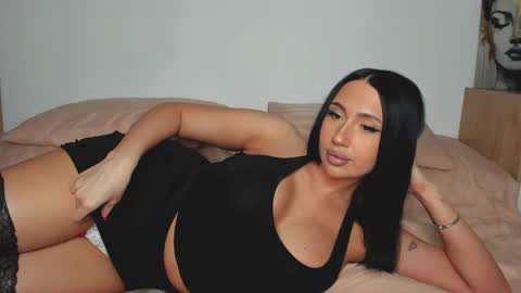 Ana online show from March 6, 9:10 pm