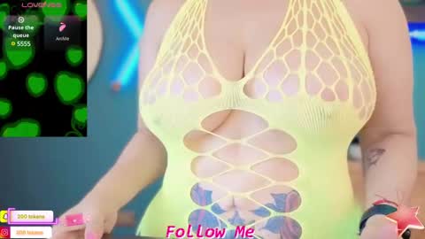 Queen And King online show from February 17, 3:00 pm