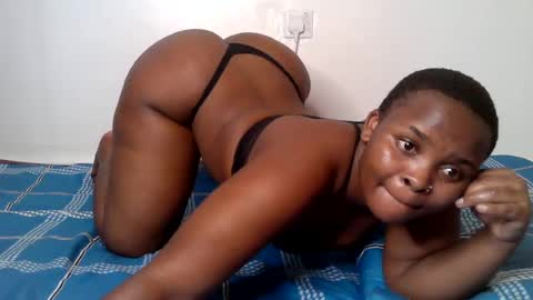 queen_arriana online show from June 26, 7:42 am