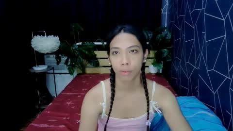 queen_gia online show from May 1, 9:56 am