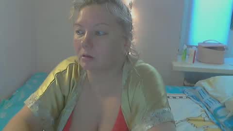 Snapshot of queen_jane8 chatting on February 27, 10:59 am queen_jane8 online show from February 27, 10:59 am
