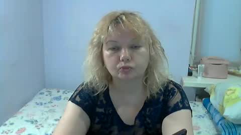 queen_jane8 online show from June 8, 11:22 am